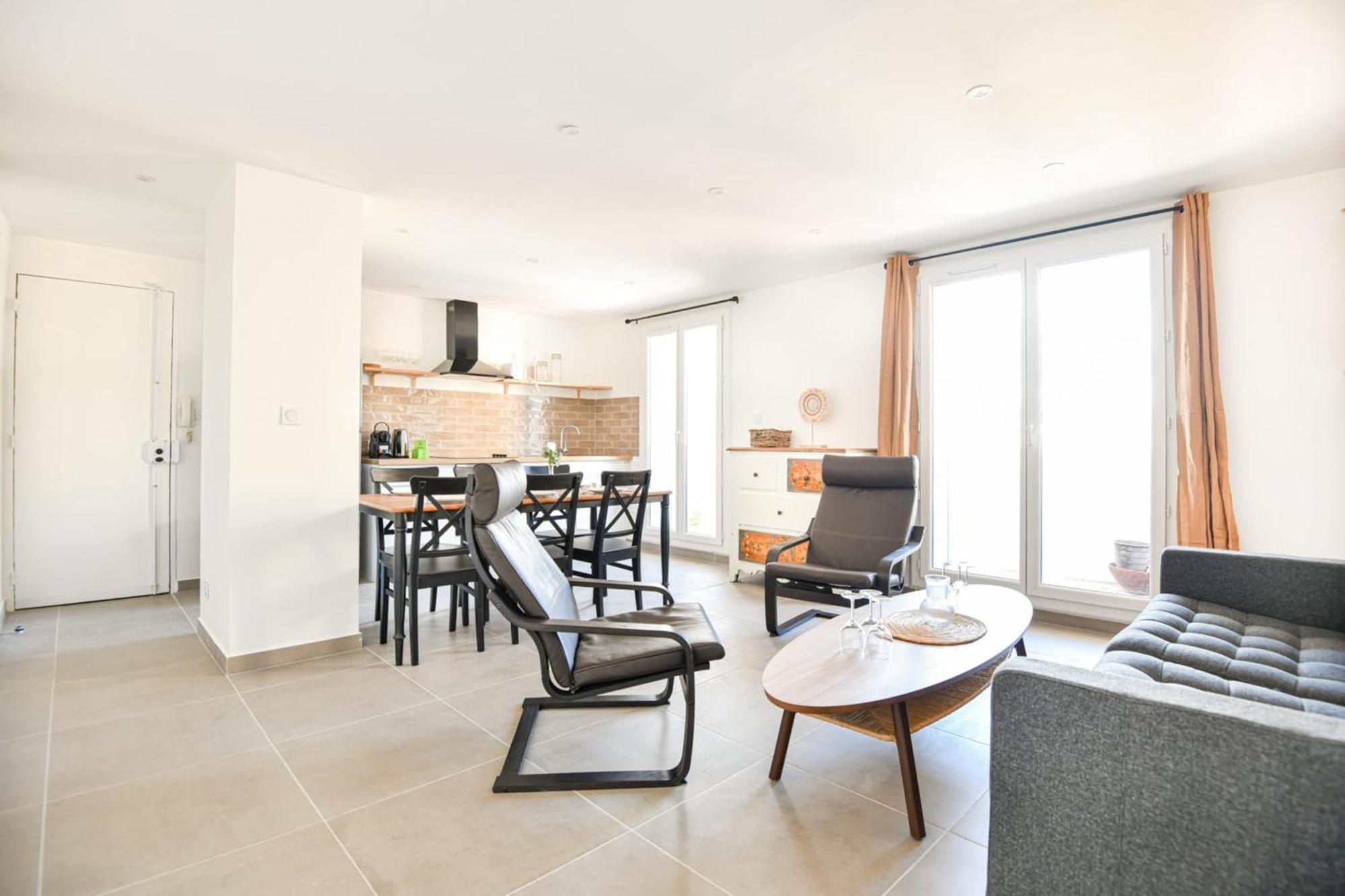 3 Ch Neuf Proche Saint-charles Belle De Mai Marseilles